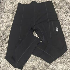 Black Performance Leggings with Stretchy Fit
